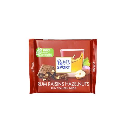 Шоколад Ritter Sport молочний з родзинками ромом та подрібненим фундуком 100 г 